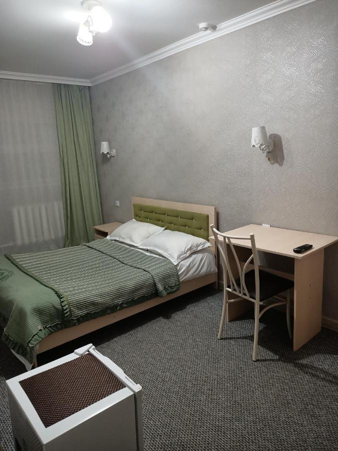 Ostello Makenty House Astana Esterno foto