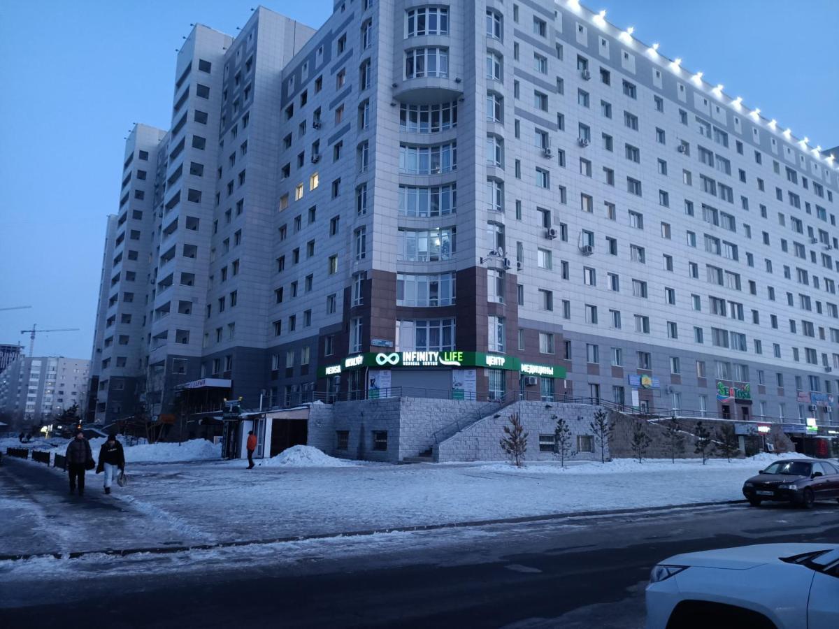 Ostello Makenty House Astana Esterno foto